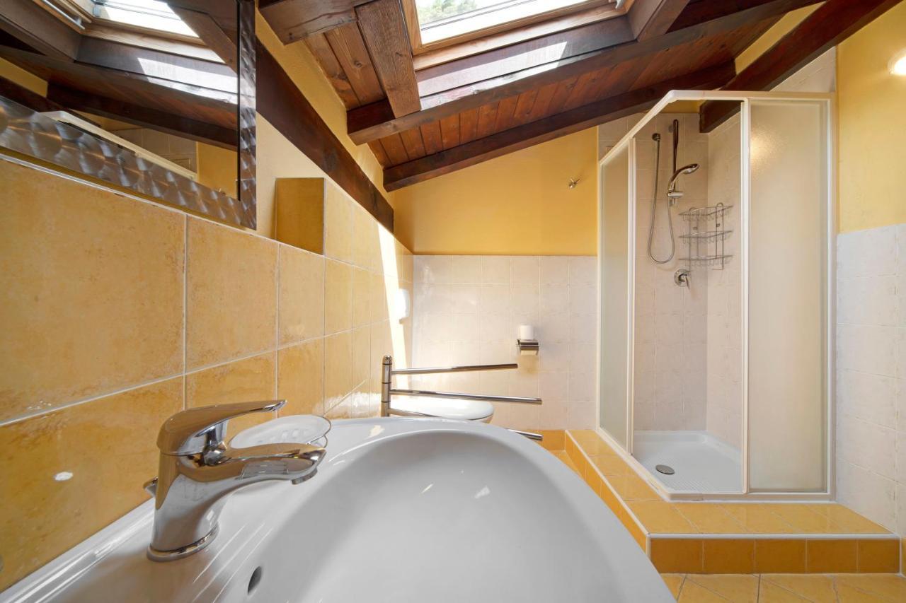 Luxury Country House โดมาโซ ภายนอก รูปภาพ